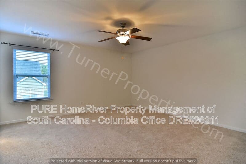Chapin House: 162 Whispering Oak Ln