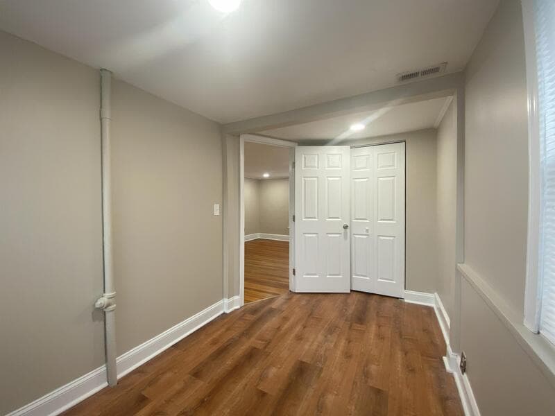 Halethorpe Condo: 2905 Charleston Avenue - 2