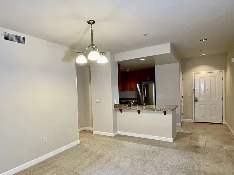 Oakland Condo: 423 7th St