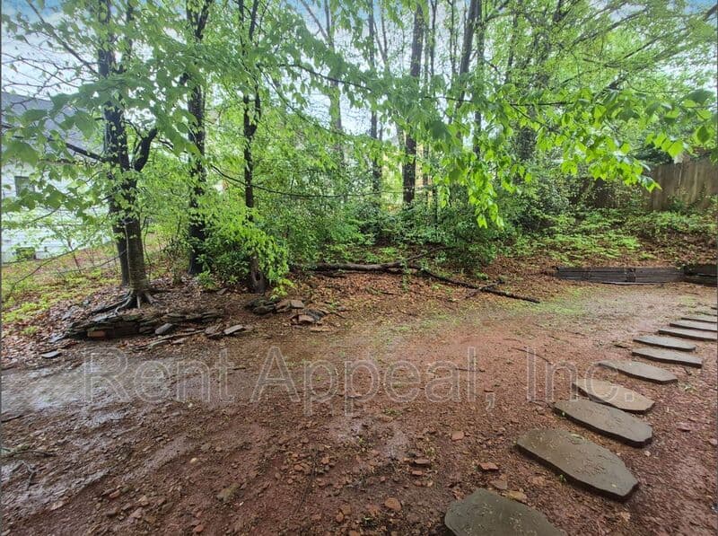 Lawrenceville House: 1095 Chandler Park Court