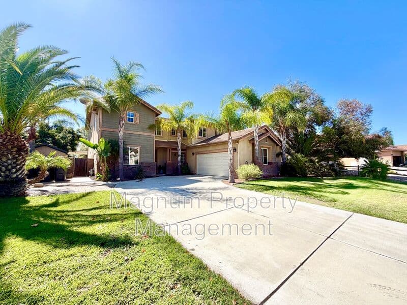 Menifee House: 33602 Magnetite St.