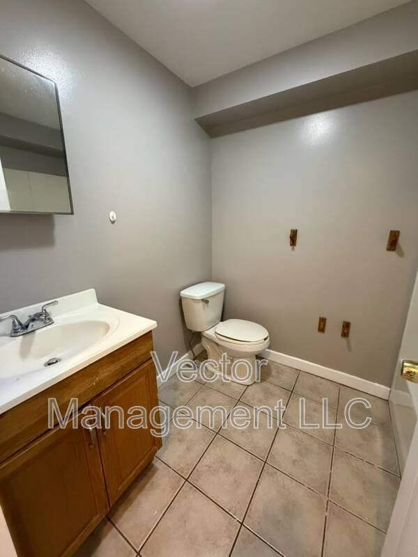 Hamden Condo: 1349 Dixwell Avenue - 11