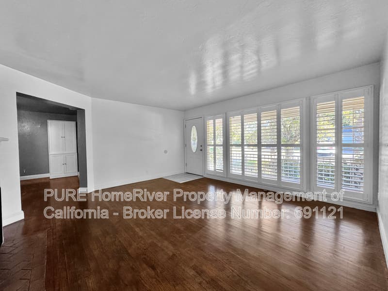 Sacramento House: 2571 Ione St