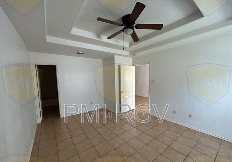 Pharr Condo: 1503 E Coyote St