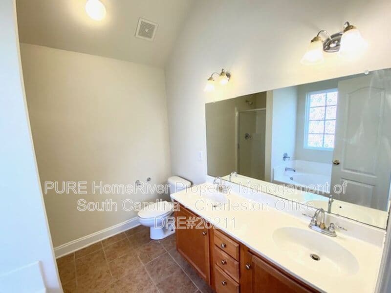 Ladson House: 229 Equinox Cir