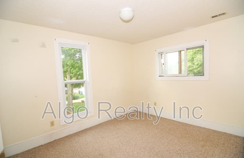 Minneapolis Condo: 1015 13th Avenue Southeast - 2