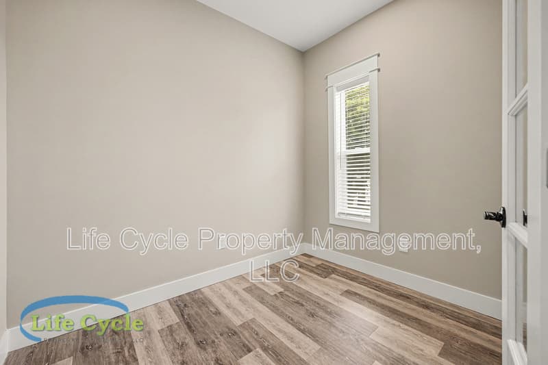 Grand Rapids Condo: 900 Michigan Street Northeast - 1