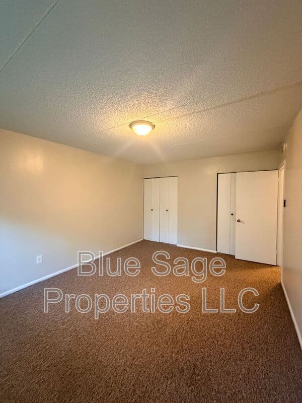 Wallingford Condo: 768 Putnam Blvd. A