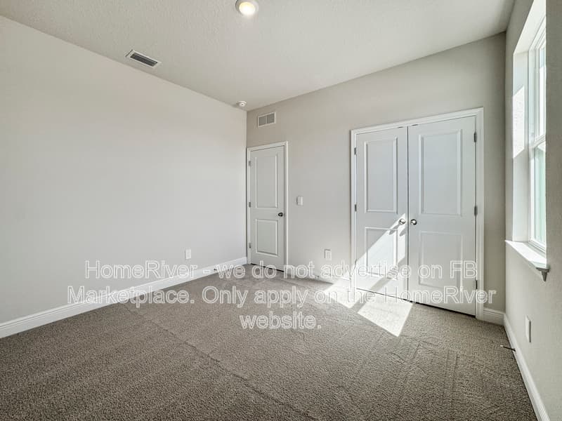 ZEPHYRHILLS House: 2333 STRATTEN DR