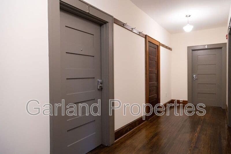 Roanoke Condo: 829 Salem Ave