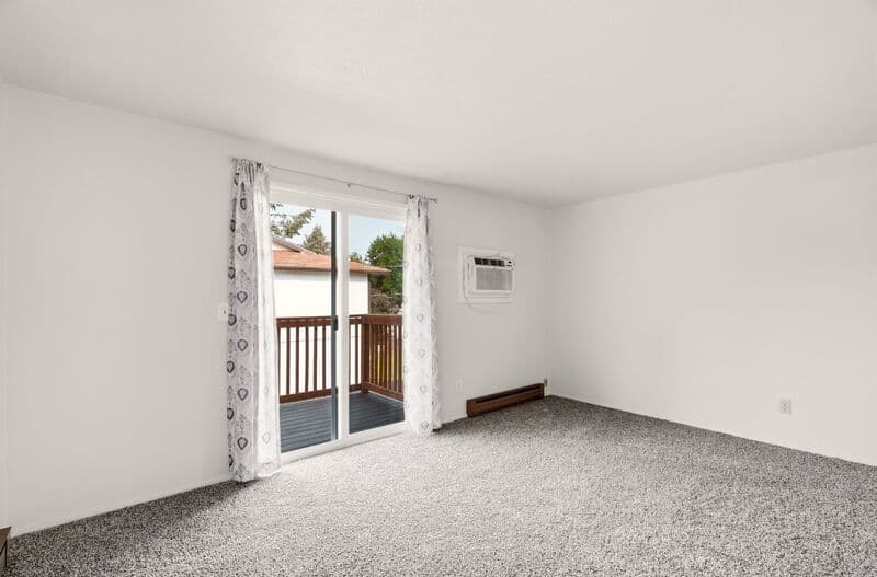 Spokane Valley Condo: 13121 East Skyview Avenue - 3