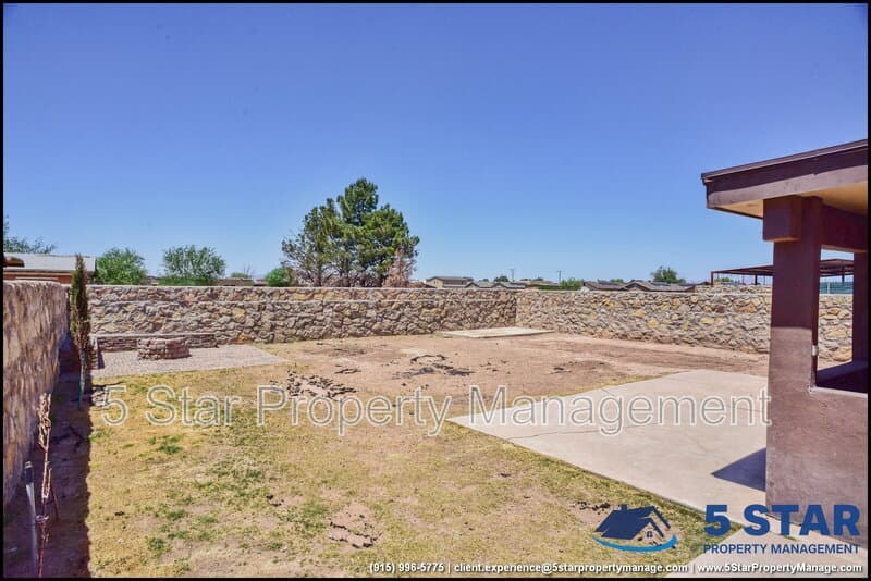 Socorro House: 703 Lt Joe Magellanes Road !!