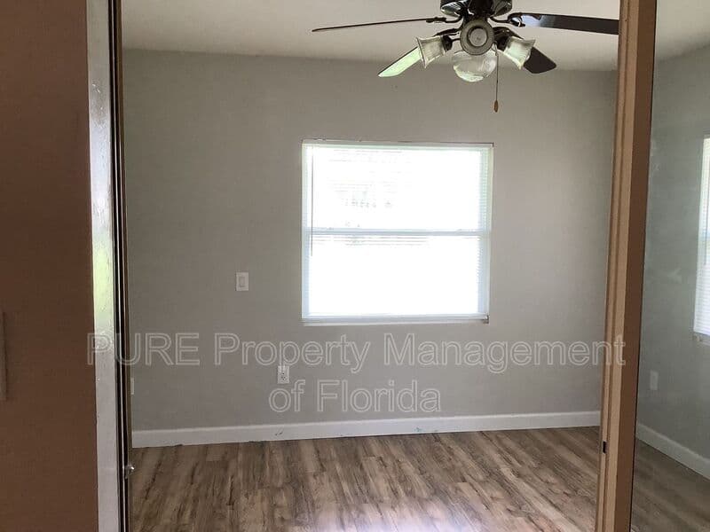 Ocala House: 16 Almond Terrace