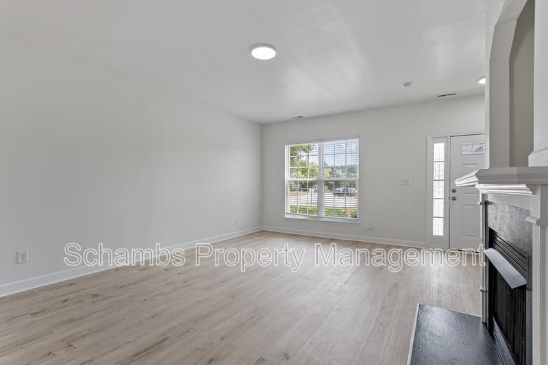 Raleigh Townhome: 8323 Tierra Del Sol Way