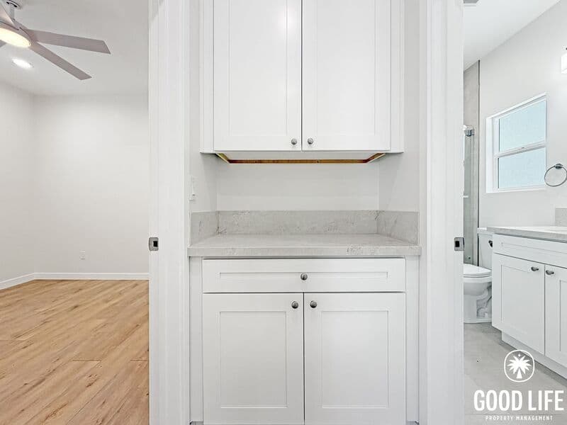 San Diego House: 5108 Savannah St