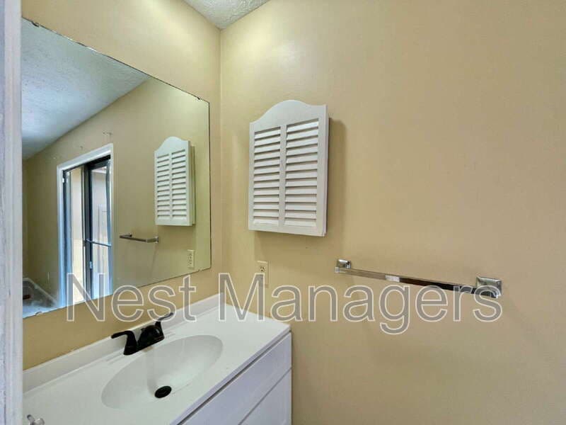 Fayetteville House: 4609 Fen Court