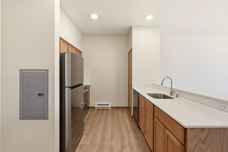 Spokane House: 1123 E Hastings