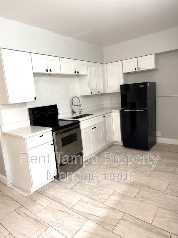 St. Petersburg Condo: 2475 18th Avenue South - 12