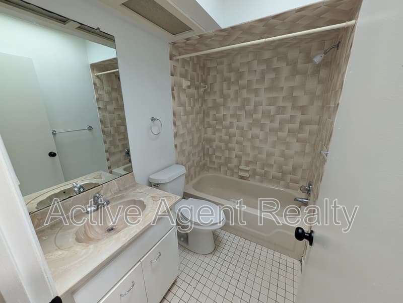 Lecanto House: 2215 West Shining Dawn Lane