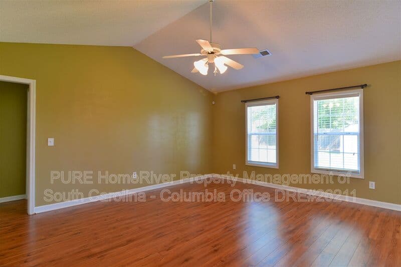 Hopkins House: 129 Alexander Pointe Dr