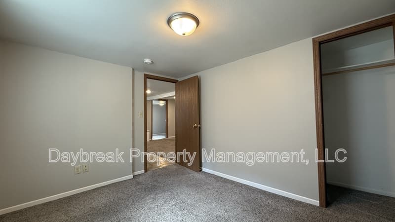 Fargo Condo: 1235 11 1/2 Street North - 1