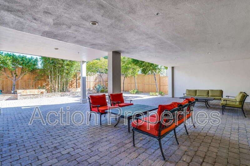 Los Altos Condo: 5100 El Camino Real