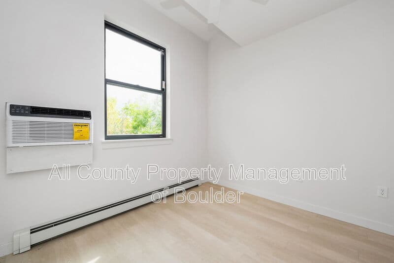 Boulder Condo: 2301 Pearl St
