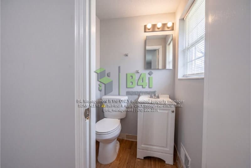 Douglasville House: 6331 Garnet Drive