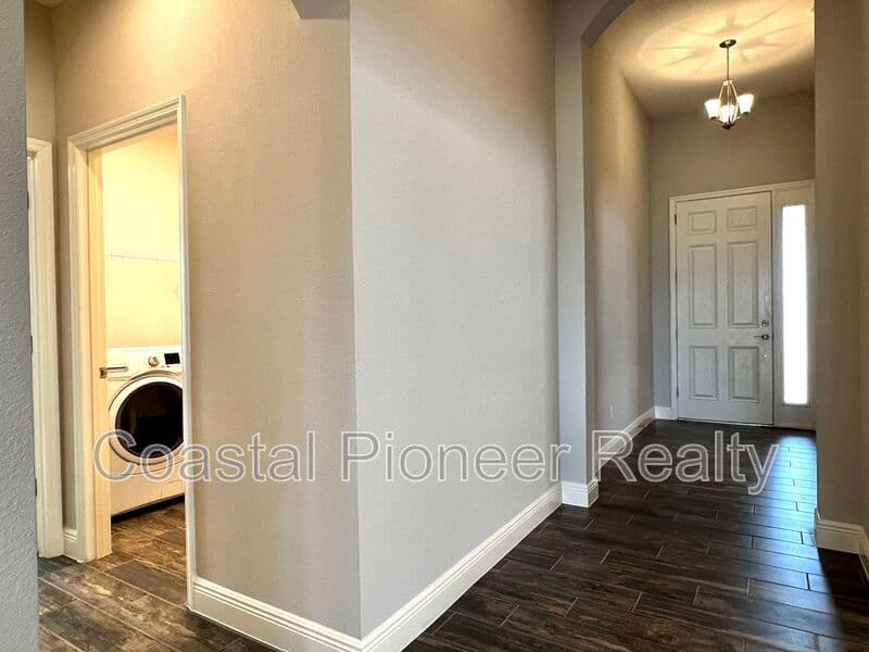 Land OLakes House: 4786 Ballantrae Blvd