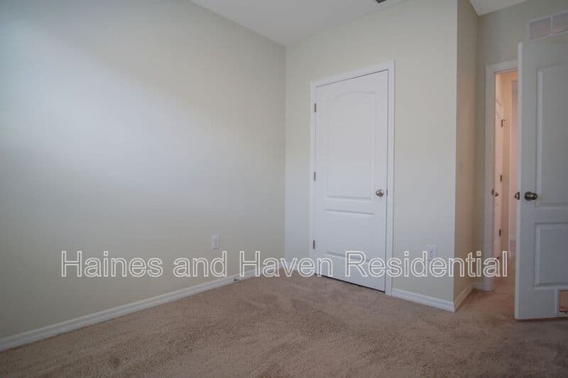 Winter Haven House: 409 Corso Loop