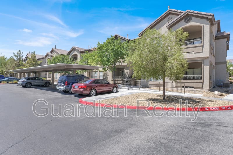 Las Vegas Condo: 8250 N Grand Canyon Dr