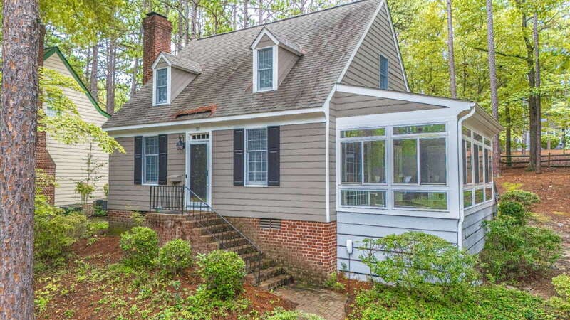 Southern Pines House: 22 Village in the Woods