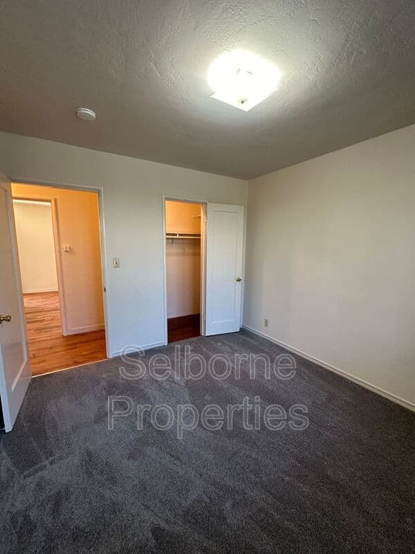 Oakland House: 1945 East 29th Street