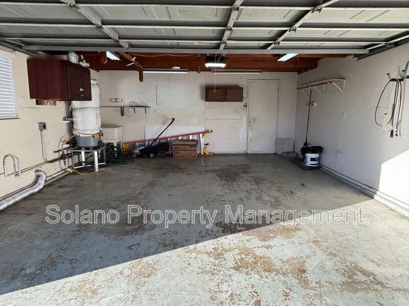 Vallejo House: 2414 Tennessee Street