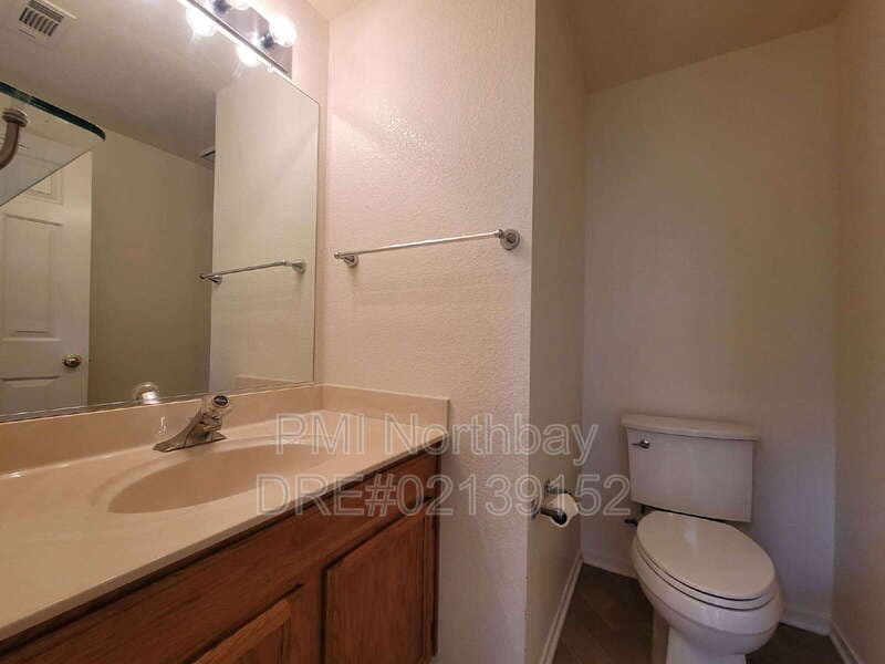 Vacaville House: 1109 Syracuse Circle