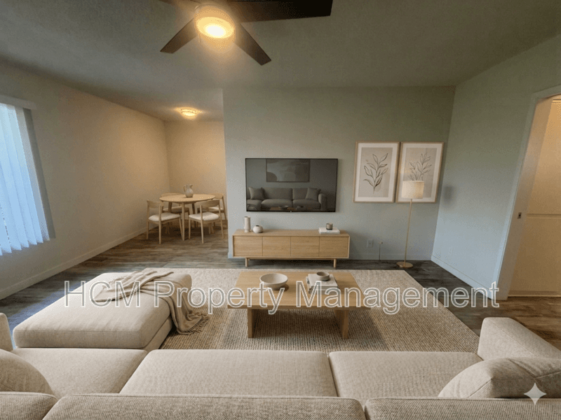 Culver City House: 4714 S. Slauson Ave