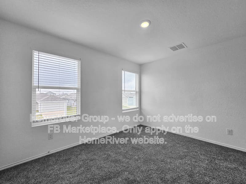 New Braunfels House: 2442 Broken Arrow