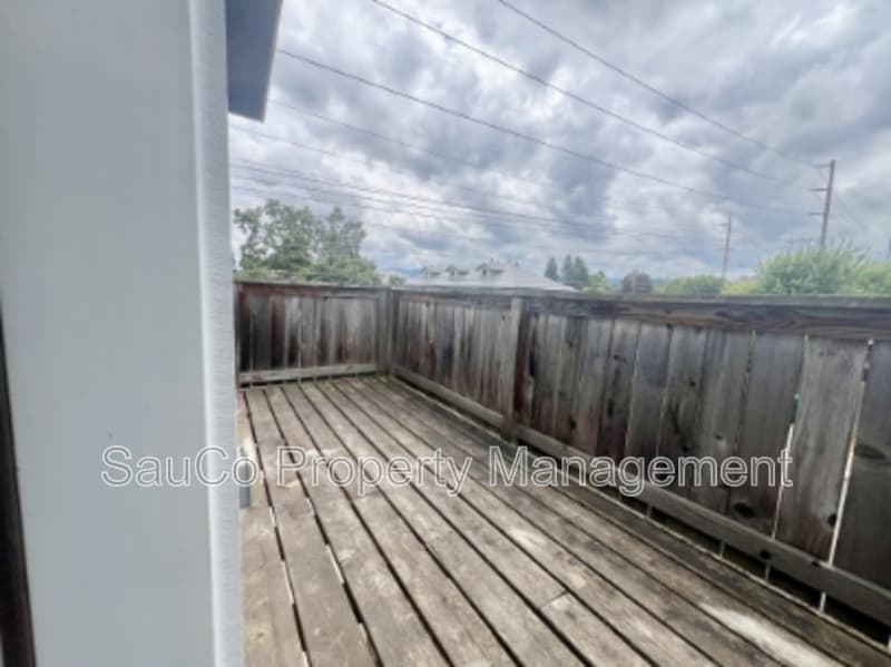 Scappoose Condo: 33763 East Columbia Avenue - 15
