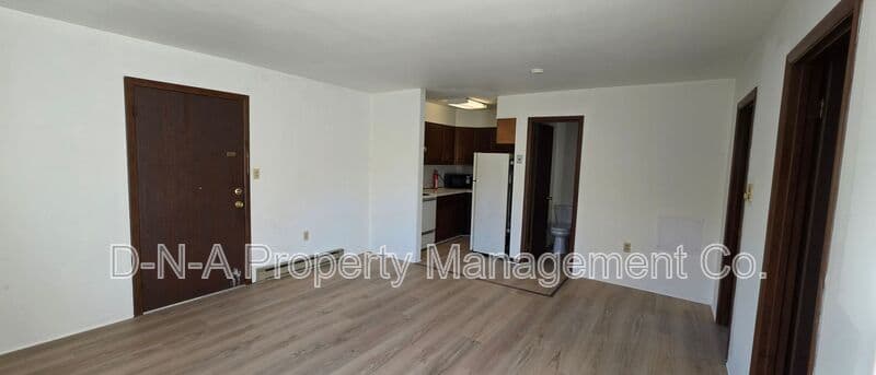 Henryville Condo: 520 Post Hill Road