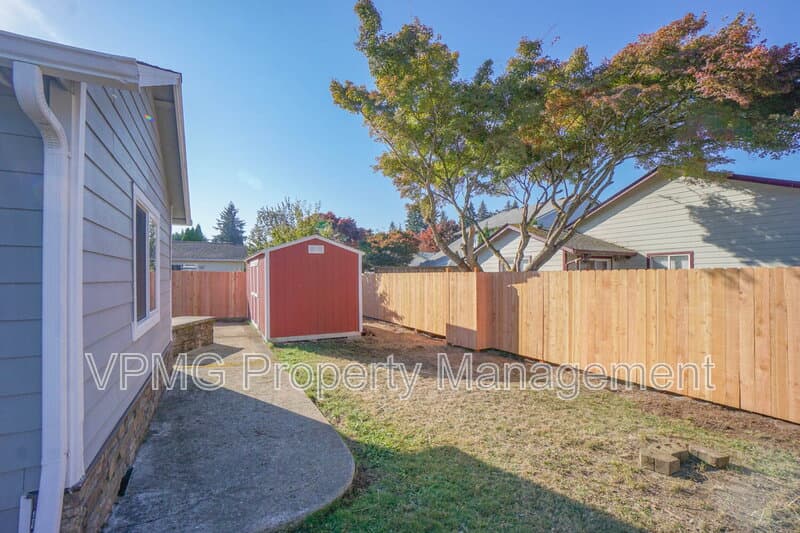 Vancouver House: 9600 NE 132nd Ave