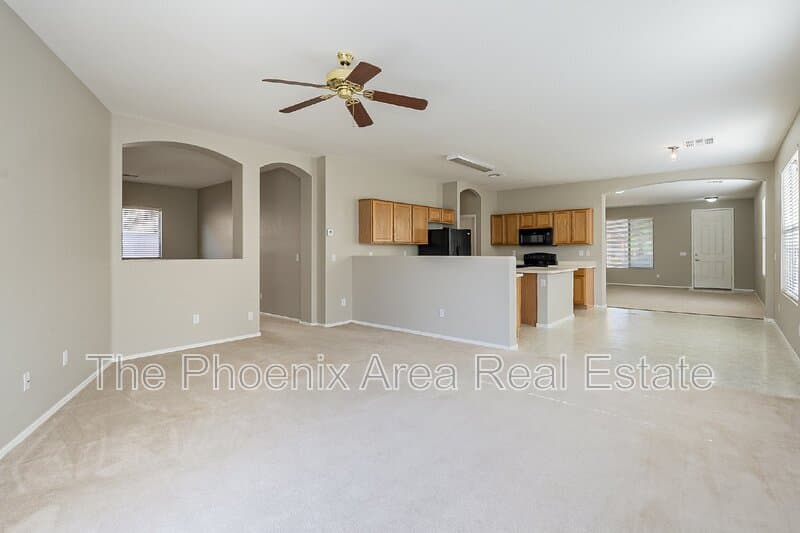 San Tan Valley House: 3103 W Dancer Ln