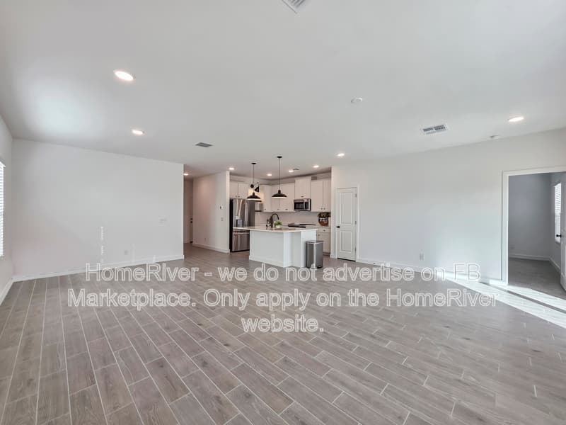 Buckeye House: 23467 W Albeniz Pl