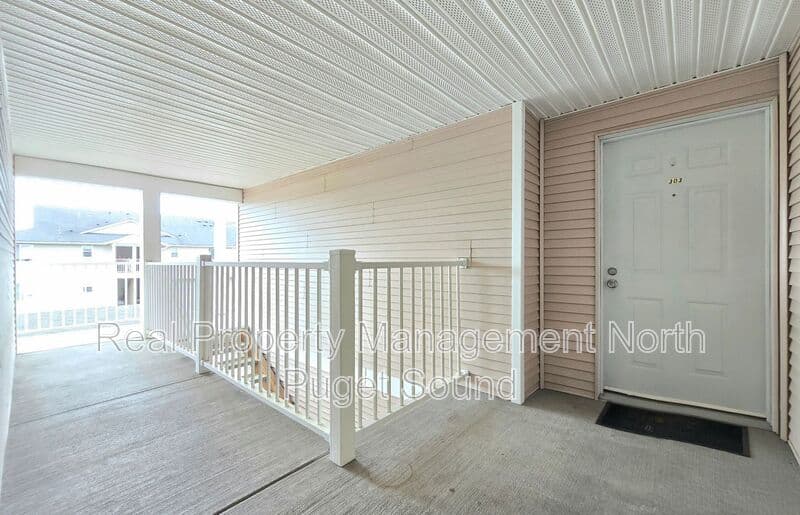 Marysville House: 11811 State Ave