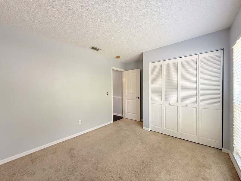 Valrico House: 1118 Hardwood Drive