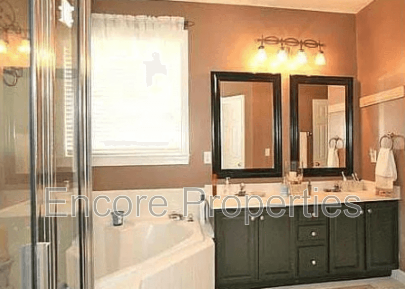 Raleigh House: 10501 Neland Street