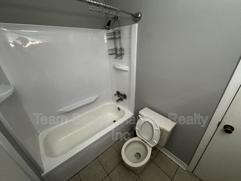 Pace House: 4240 Del Almirante Circle