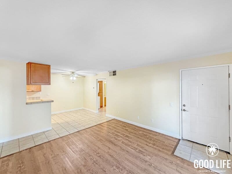 La Mesa Condo: 5425 Lake Murray Blvd