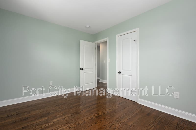 Gwynn Oak House: 7017 Yataruba Drive