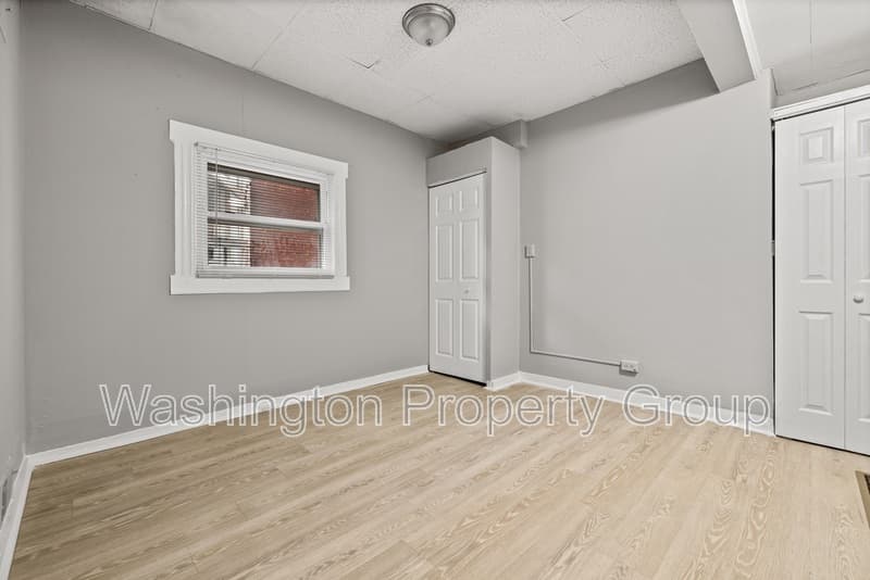 Baltimore House: 206 E 25th St