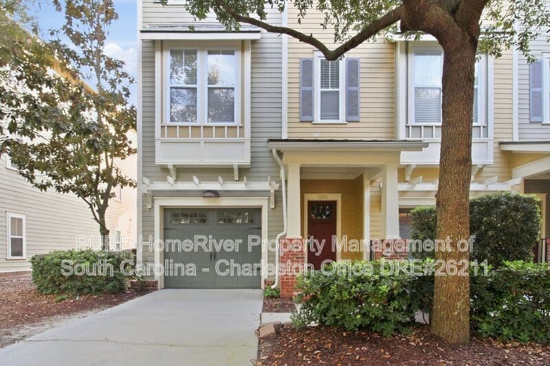 Mt Pleasant House: 1205 Dingle Rd